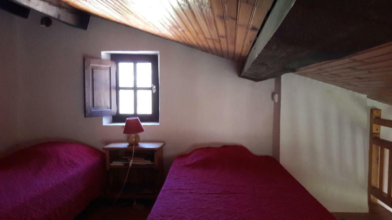 Chambres D'Hotes - La Maison De Julie Антрево Екстер'єр фото